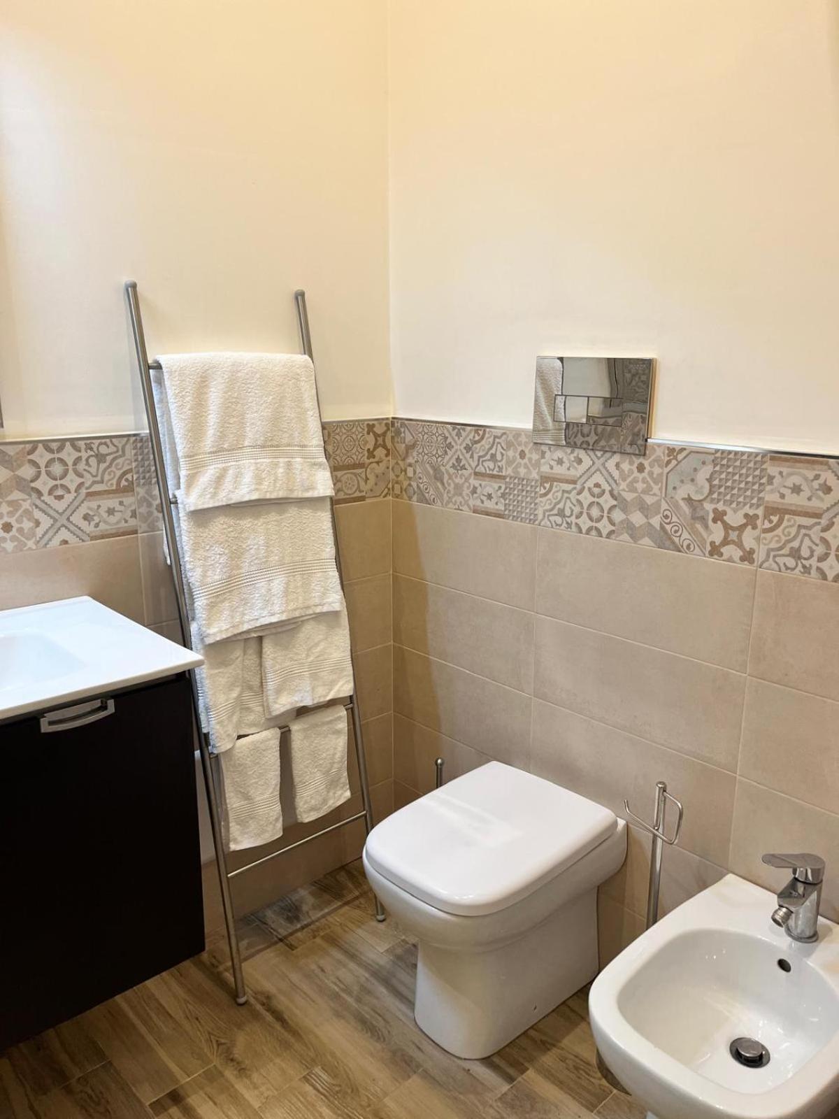 פלרמו Immacolatella Guest House מראה חיצוני תמונה